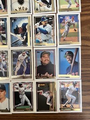 LOT OF 200+ 1992 TOPPS GOLS-GOLD WINNERS-+ SEVERAL 1993 TOPPS GOLD PLEASE READ D