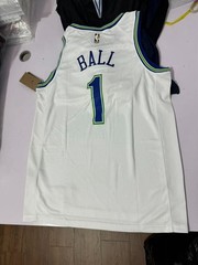 Lamelo Ball #1 Minnesota Timberwolves NBA Basketball Jersey Size (L) Multicolor