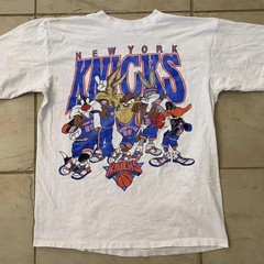 Vintage style N.BA New York Knicks Looney Tunes T-Shirt AN67480