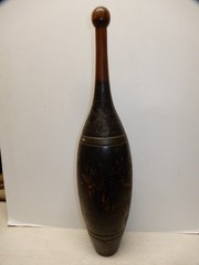ANTIQUE VICTORIAN WOODEN LARGE INDIAN CLUB EXERCISE PIN ORIGINAL BLACK PAINT
