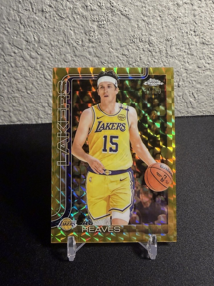 2025-26 Topps Chrome Austin Reaves #/50 Gold Geometric Refractor #126