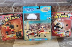 Startling Lineup 1998-1999 Hockey Lot 2 Pro Action & One Classic Doubles NHL
