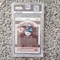Panini 2020 Chronicles Jalen Hurts #204 Legacy Update RC Auto Red /50 PSA
