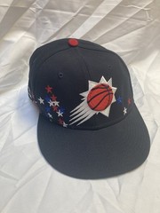 Phoenix Suns Red White And Blue Stars Hat New Era Fitted 56. CM 7 1/8 Inches NBA