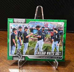 Topps 2026 Series 2 Chicago White Sox Team Card Green Diamante Parallel /99 #661