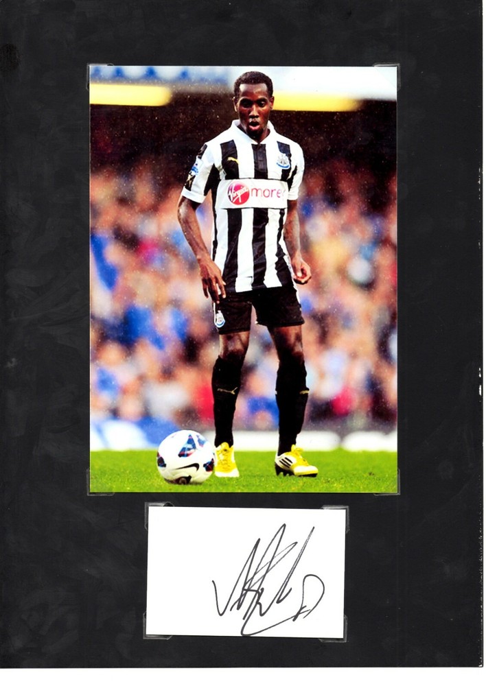 Vurnun Anita Hand Signed Card With Photo & Letter Of Authenticity Size A4