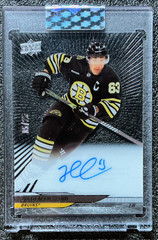Brad Marchand 2024-25 Upper Deck SP Clear Cut #CC-BM Outburst Auto /25 (AU, SP)
