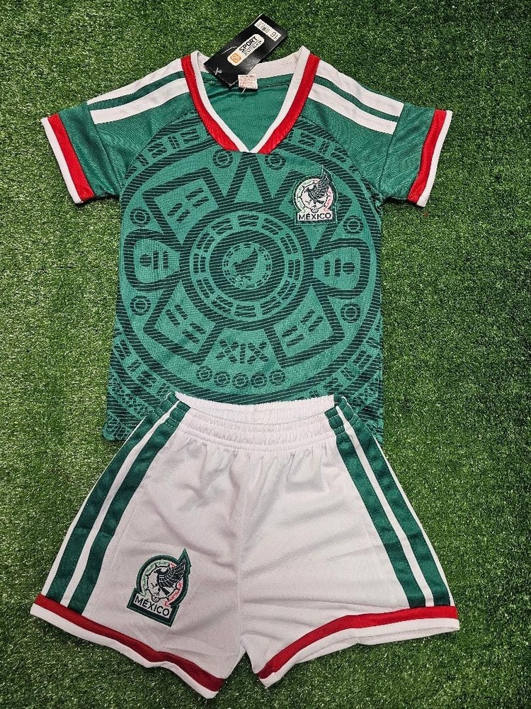 MEXICO Soccer Kids And adult Jersey and Shorts WHITE