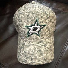 Lot of 4 Dallas Stars NHL Hockey Baseball Hats Camo Military & Green Hook & Loop