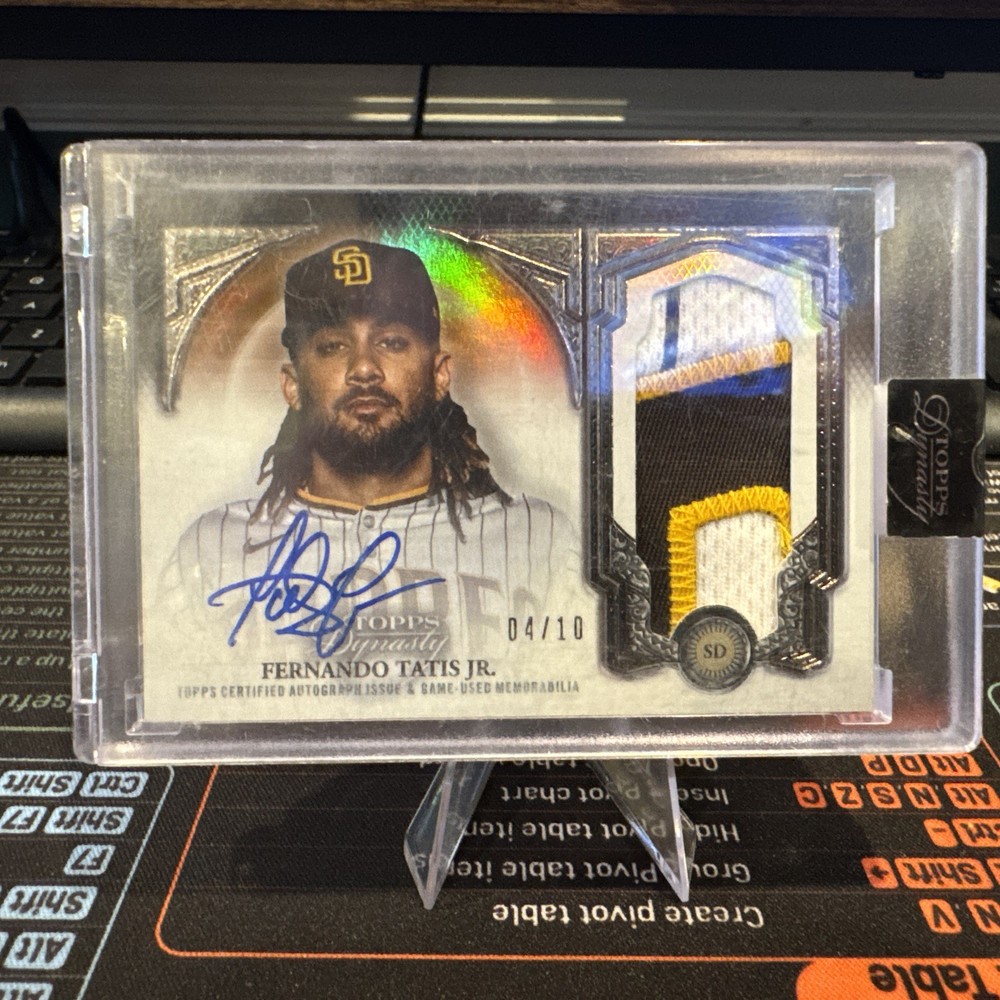 2023 TOPPS DYNASTY FERNANDO TATIS JR AUTO PATCH 4/10 DYNASTIC DEED