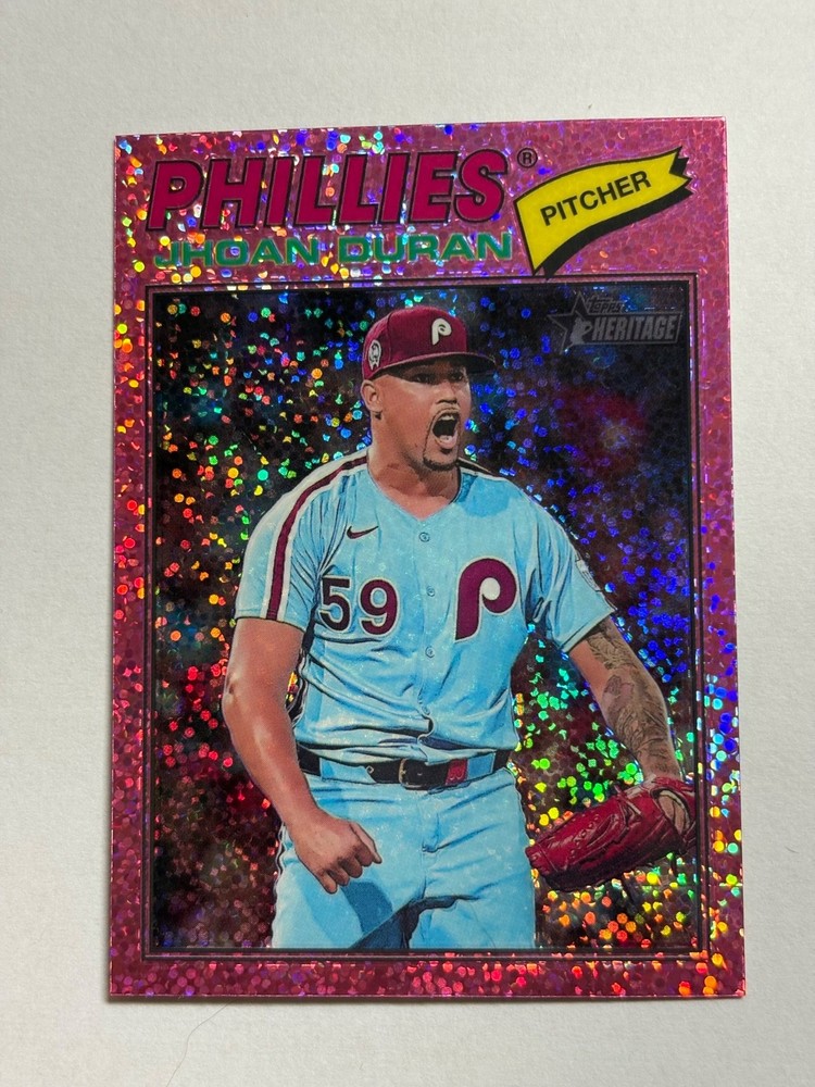 2026 Topps Heritage – #14 Jhoan Duran Chrome Pink Sparkle – Phillies
