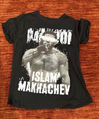 Men’s Small Islam Makhachev T shirt