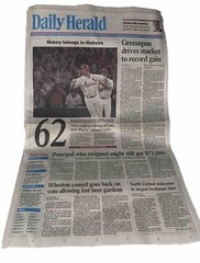 Daily Herald Newspaper September 9, 1998 Mark McGwire Breaks Homerun Record #62