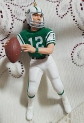 Lot Of 3 Sport Ornaments, Magic Johnson, Hank Aaron & Joe Namath