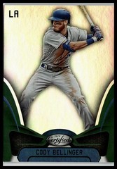 2019 Panini Chronicles #16 Cody Bellinger Certified Green
