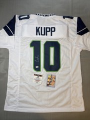 Signed Cooper Kupp Seattle Seahawks XL Jersey COA#GV981755 Free Trading Card