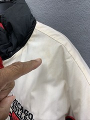 Vintage 90s NBA Chicago Bulls Pro Player Puffer Jacket NBA Full Zip Size M rare