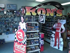 Dale Earnhardt Sr #3 GM Goodwrench Service Plus 1:24 BANK NASCAR Action 101107