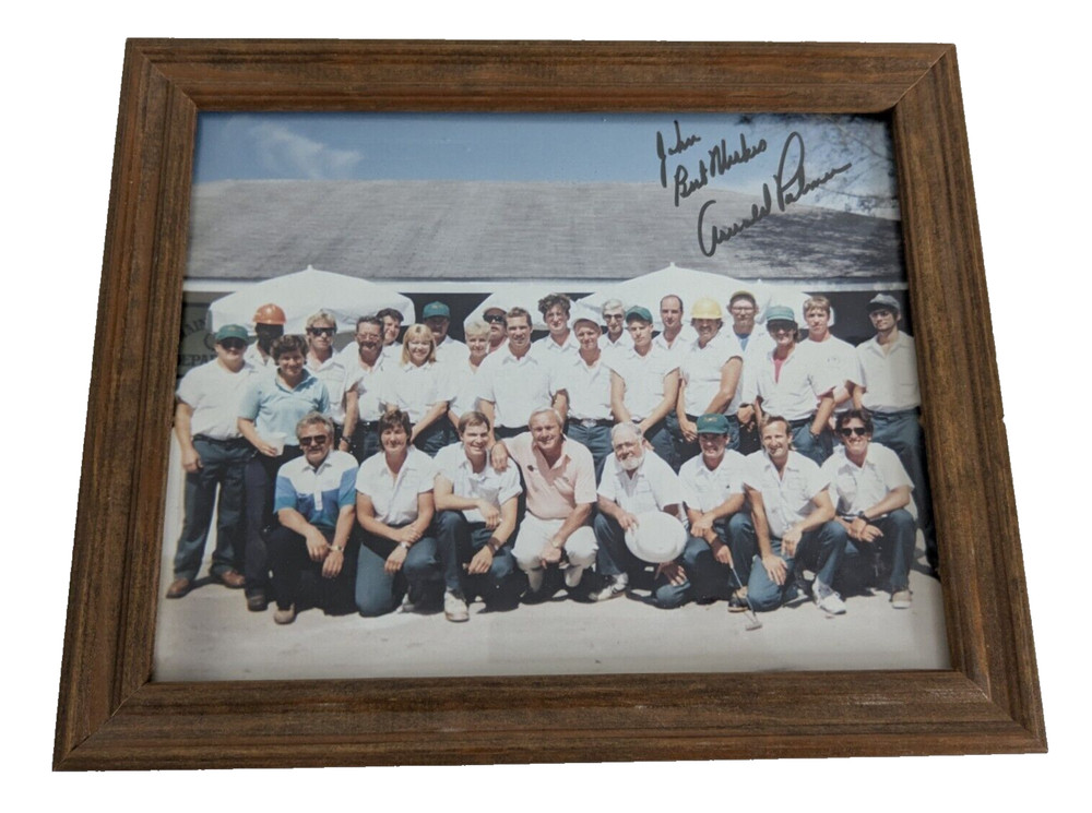 Arnold Palmer PGA Golf With Team Employees 8″x10″ Signed Original Photo 1993