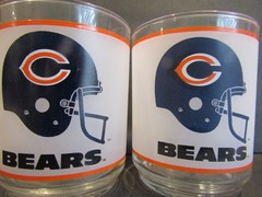Chicago Bears NFL & Mobil Set of 2 Frosted DOF Rocks WHISKEY Bourbon 4″ Glasses