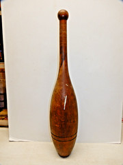 ANTIQUE VICTORIAN WOODEN LARGE INDIAN CLUB EXERCISE PIN 24 1/2 INCHES