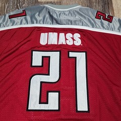 Steve & Barrys UMass Football Jersey #21 Size XL Red White Black Athletic Dept.