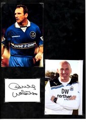 Everton Dave Watson Hand Signed Card With Photo & Letter Of Authenticity Size A4