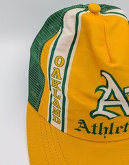 Vintage Oakland A’s Mesh Trucker Hat Dorfman Pacific Small/Medium MLB Snapback