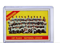 123 1966 TOPPS VTG. BASEBALL CARD LOT W/LDR. CLEMENTE/AARON/MAYS & HIGHS,SEMI’S
