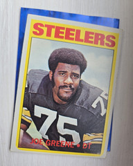 Topps Joe Greene #230 Pittsburgh Steelers Vintage NFL Football Base Set Card.