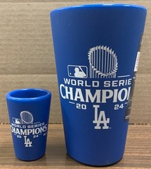 LOS ANGELES DODGERS 2024 WORLD SERIES CHAMPIONS 16 OZ SILICONE PINT & SHOT GLASS